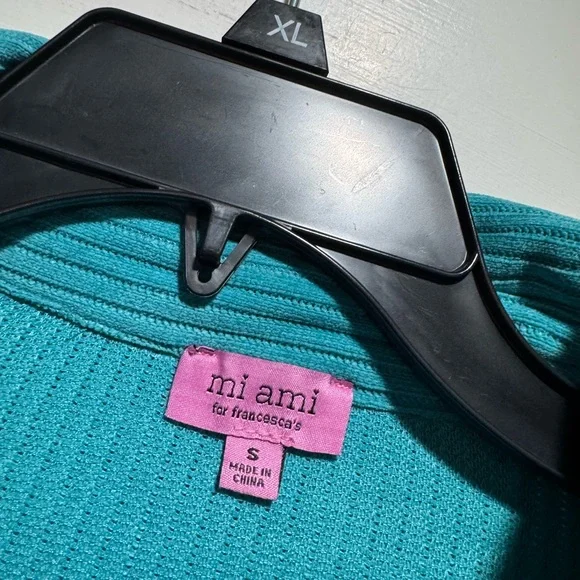 Francesca’s Turquoise Ribbed Shacket - Picture 3 of 3